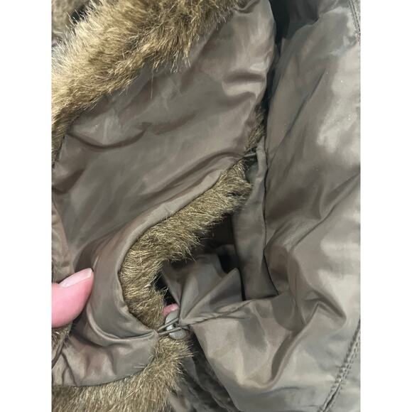 Lands End coat puffer down women’s detachable hood and back fur XL 18-20 - Picture 9 of 11